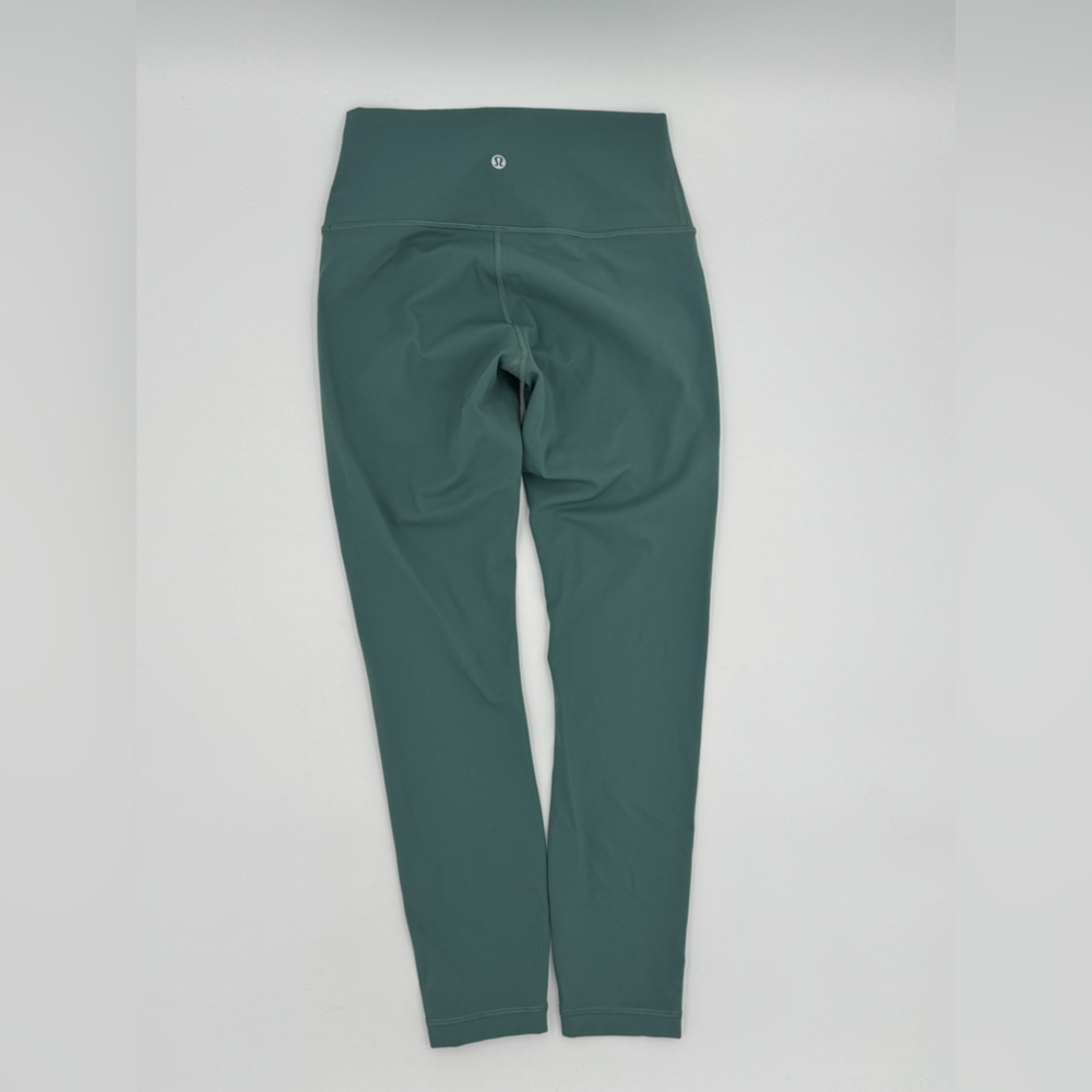 lululemon Green high waisted Capri Leggings